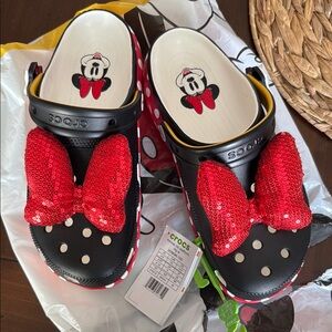 Crocs platform Black and Red Minnie Mouse Clogs